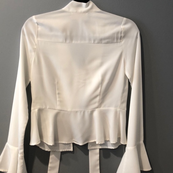 J.O.A.
Bell Sleeve Woven Top - Picture 5 of 5